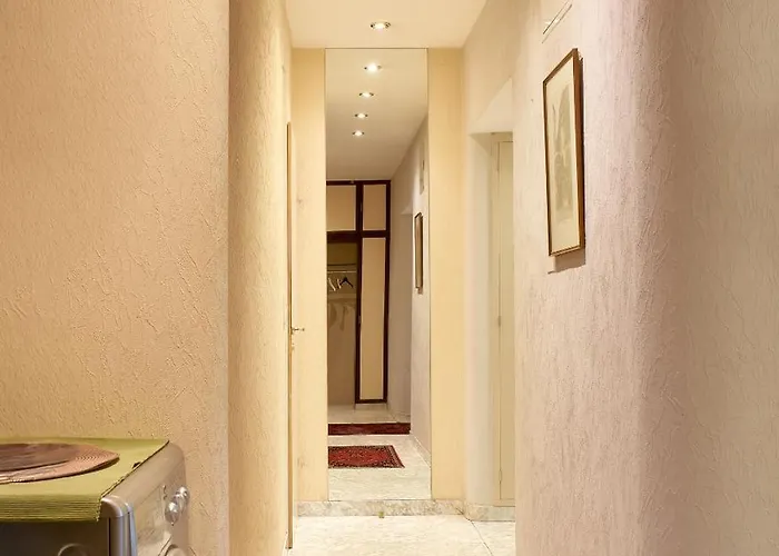 Prestige Luxury W Free Parking In Innere Stadt Daire