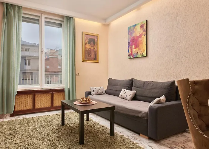 Prestige Luxury W Free Parking In Innere Stadt Daire *